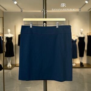 Banana Republic, Navy Mini Skirt, Size 10, Stretch